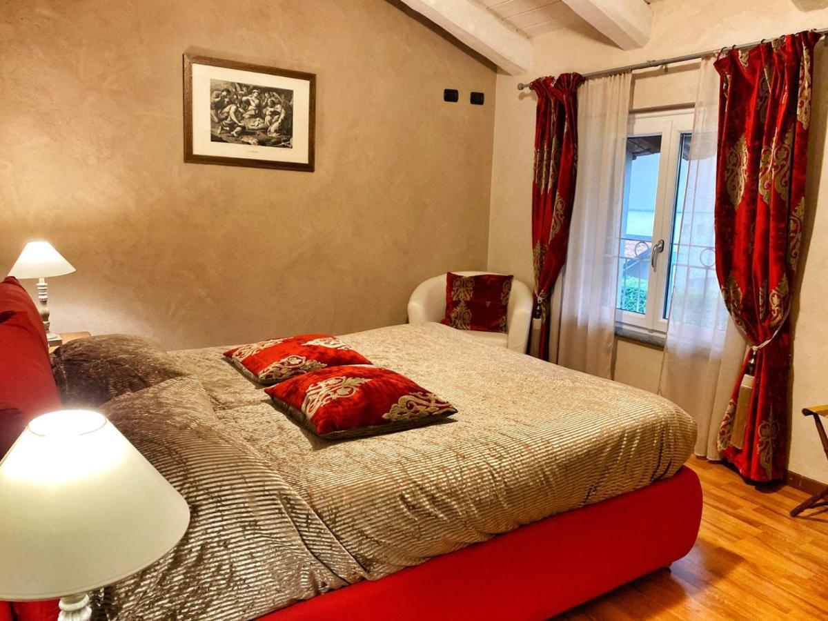 La Rosa Gialla Bio Apartments & Rooms Barolo Buitenkant foto