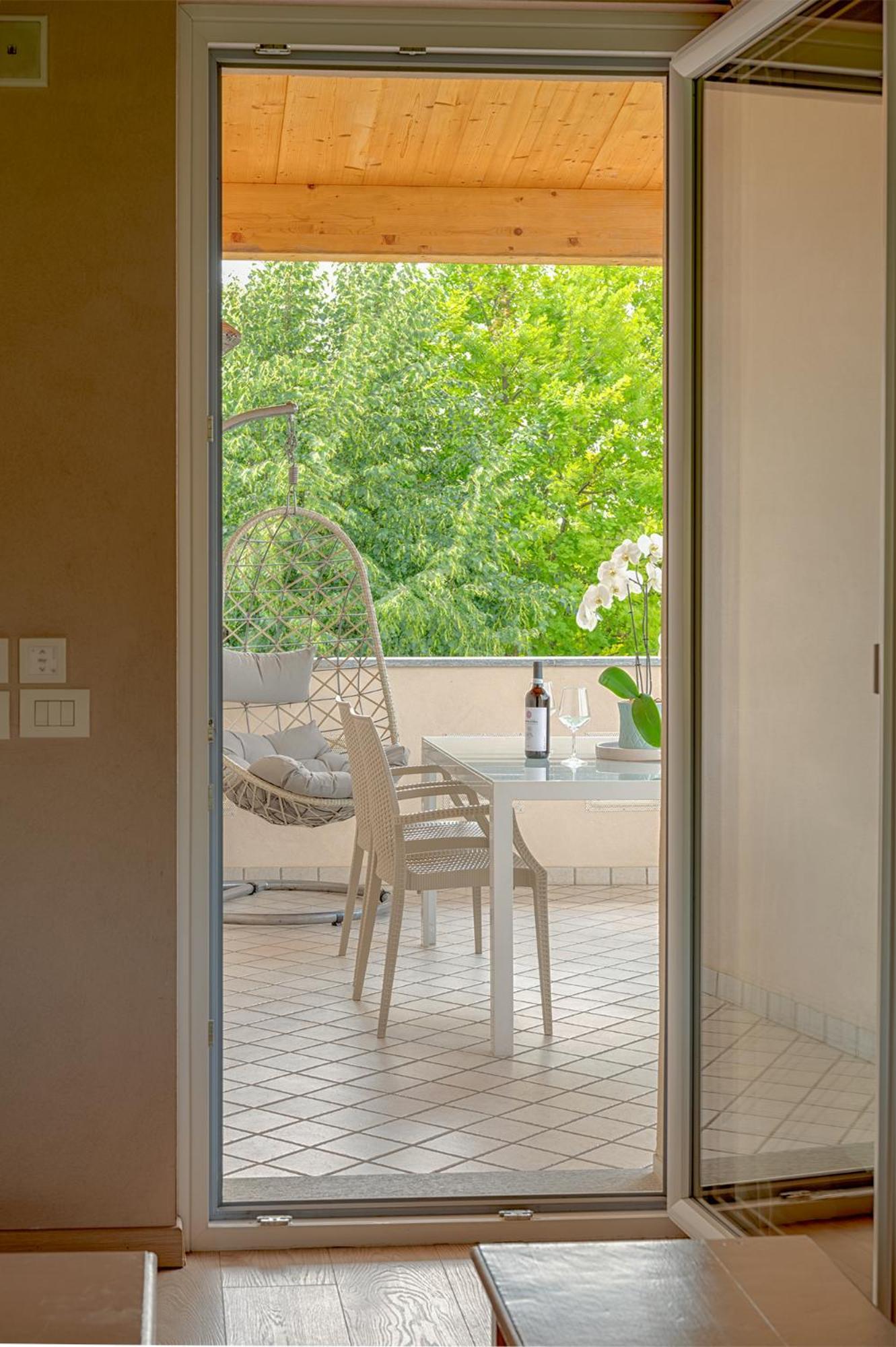 La Rosa Gialla Bio Apartments & Rooms Barolo Buitenkant foto